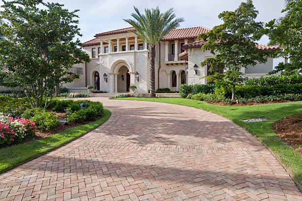 Reasons to Select Us for Your Driveway Paving Requirements in Oviedo, FL